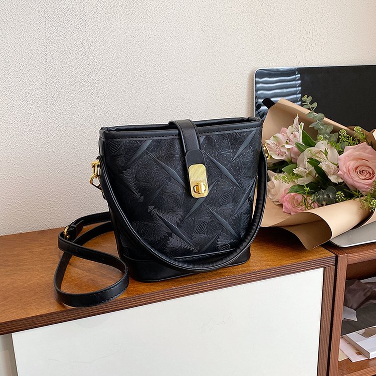PC Bucket Crossbody Bag with Lock Closure and Spliced Design - Image 2