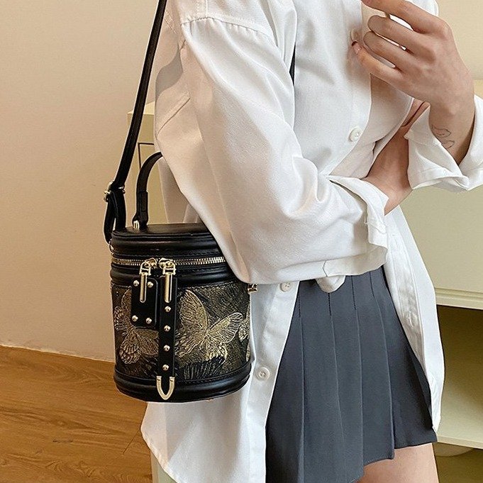 PU Bucket Crossbody Bag with Zipper and Patchwork Design - Image 4
