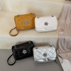 Women's One-Shoulder Crossbody Bag with Magnetic Closure - Summer 2026