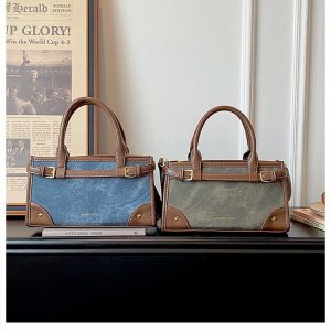 Women's PU Motorcycle Handbag Crossbody Bag with Zipper Clasp and Splicing